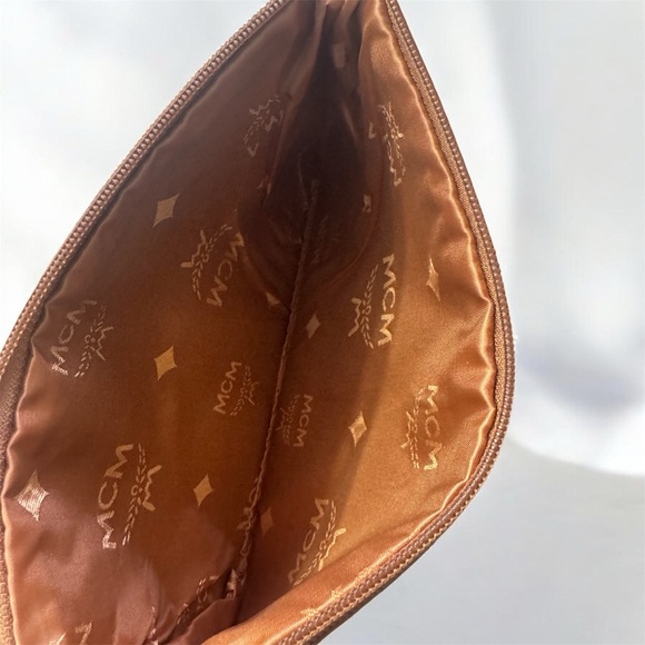 MCM Visetos Pochette - Picture 5 of 7